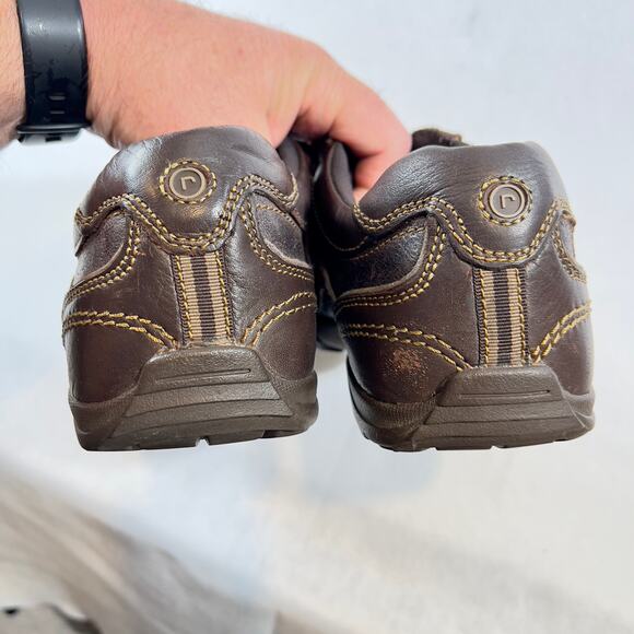 Leather Sneakers Rockport Men's 8 Brown w/ Contrasting Stitching Hiking Casual - Picture 2 of 9
